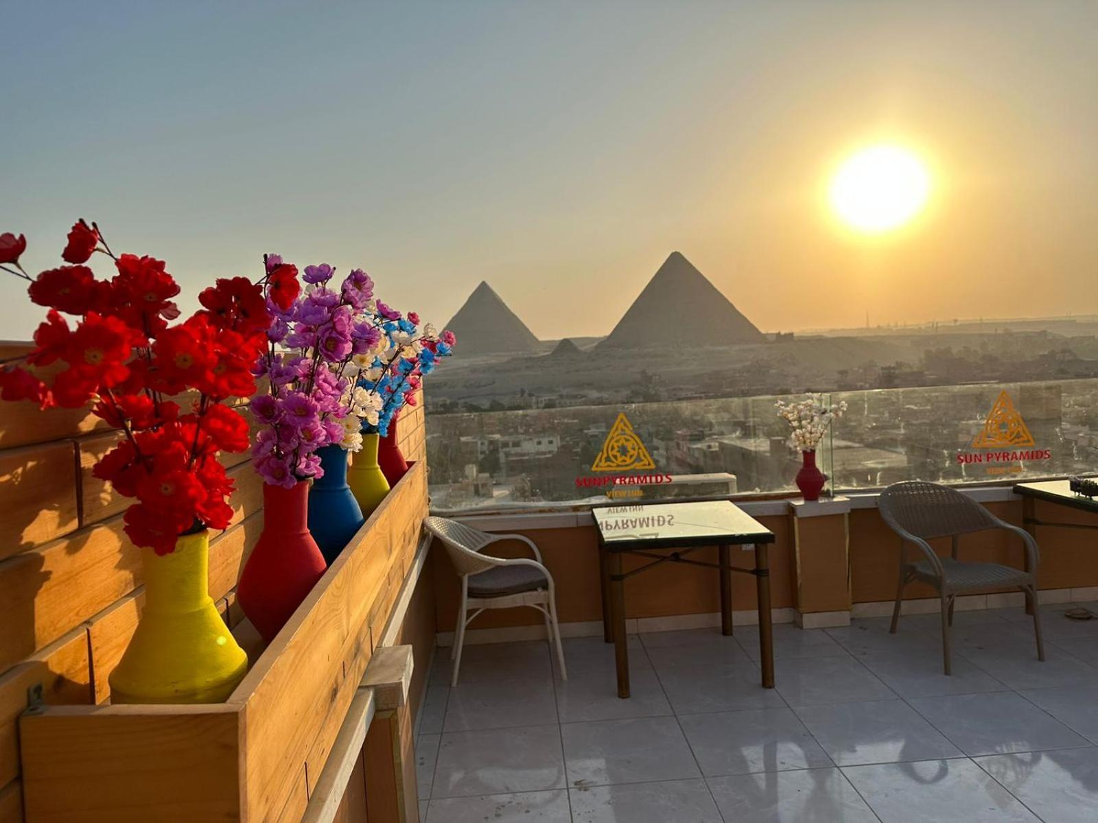 Full Pyramids View Apartment With Balcony For 8 P Kafrat al Jabal Exterior photo